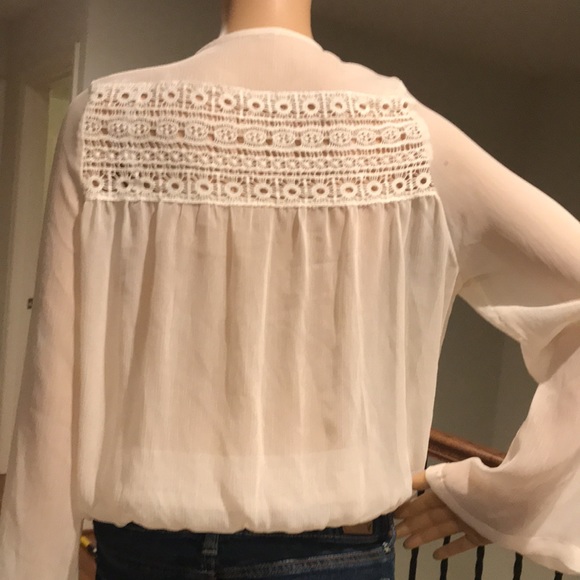 Sheer long sleeve blouse - Picture 7 of 9